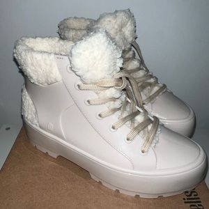 Melissa Fluffy Sneaker